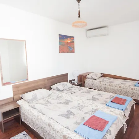 Summer Lazur - Sunny Flat With 2 Separate شقة بورغاس
