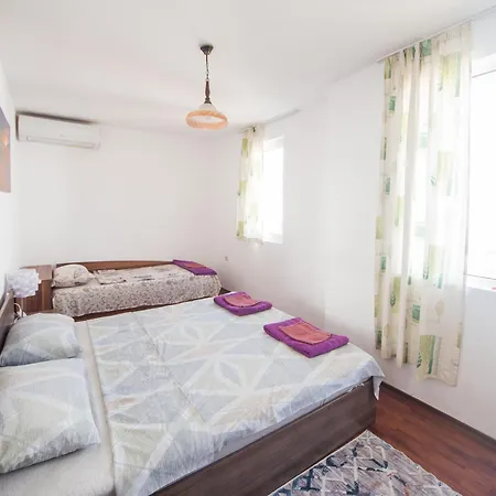Summer Lazur - Sunny Flat With 2 Separate Apartmán *