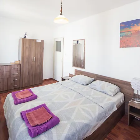 Summer Lazur - Sunny Flat With 2 Separate Appartement Burgas